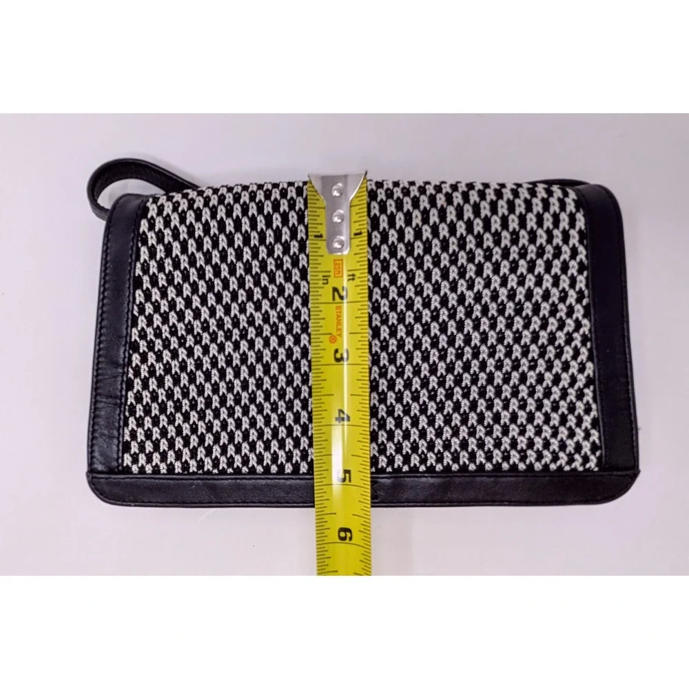 The Sak Elliott Lucca Crochet Front Purse Handbag Black White Small